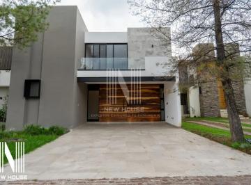 1 · Casa en Venta Totalmente Nueva en La Campiña del Bosque