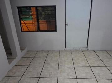 Departamento de 2 habitaciones, Monterrey · Departamento Que Consta de Dos Cuartos con Baño Completo y Acceso Independiente.