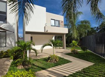 Casa de 3 habitaciones, Solidaridad · Casa en Venta en Playa del Carmen