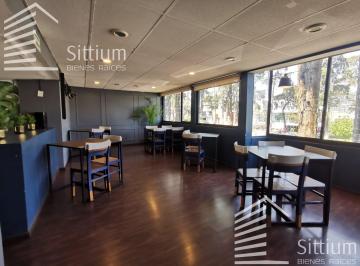Local comercial · 267m² · 1 Estacionamiento · Local en Venta - Paseo Colón - 240 m²