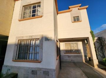 5fb43358375c108568f573498d8b7c989a15a73f4e678e64ce418896fb028784 · Casa Amueblada en Renta en Quinta Manantiales, Ramos Arizpe