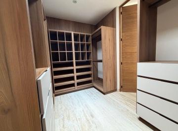 ac9de9e1c1d7226b80cb9717eb984094d63d2fb1eff0a451a40699579a6550d7 · Casa en Renta con Sistema Inteligente en Altozano