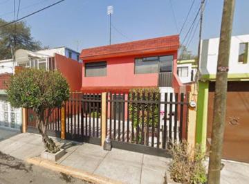 Casa de 3 habitaciones, Tlalnepantla de Baz · Casa de 163 m² con 3 Recámaras en Venta en San Rafael