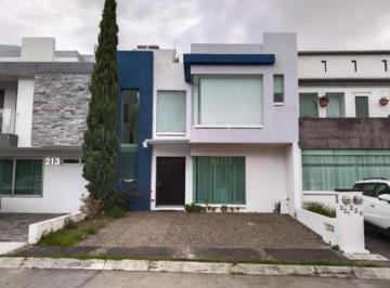 Casa de 4 habitaciones, Morelia · Pd12 - Tu Nuevo Hogar: Espacio, Comodidad y Calidad de Vida