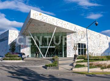Terreno / Lote · 2587m² · Terreno Bifamiliar de 2,586 m² con Vista Al Campo de Golf en Bosque Real