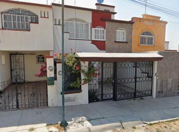 Casa de 2 habitaciones, San Juan del Río · Venta Casa Pingüino, El Capricho, San Juan del Río, Qro.