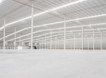 Bodega comercial · 4185m² · Bodega Industrial en El Colón, Querétaro de 4,185 con Rampas y Estacionamiento.