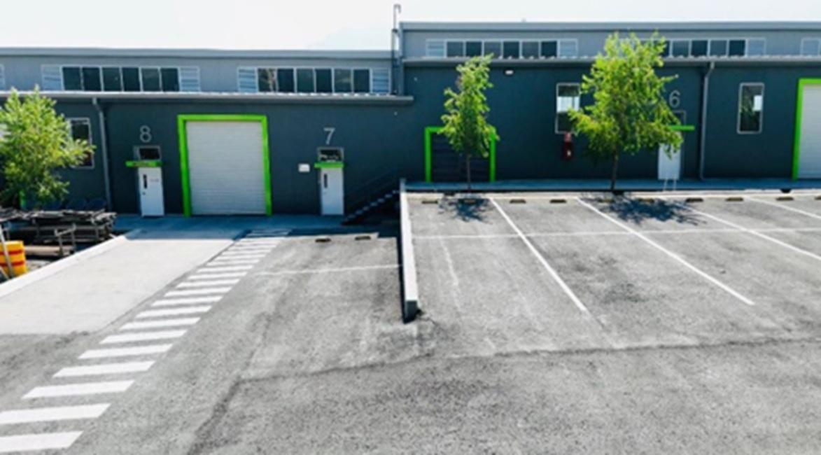 Industrial Warehouse in Santa Catarina, N. L. of 945 m&sup2; with Office and Storage Area.