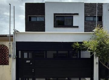 Casa · 3 Recámaras · 2 Estacionamientos · Casa en Renta en Boca del Río