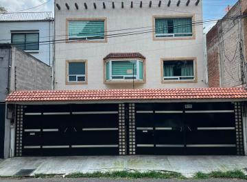 Casa de 4 habitaciones, Iztapalapa · Casa en Venta en Sinatel