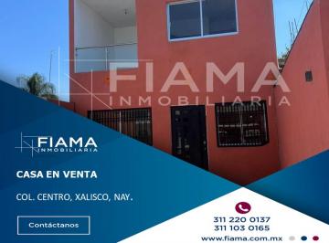 Casa de 3 habitaciones, Xalisco · Casa con Terreno Bardeado en Venta en Col. Centro, Xalisco, Nayarit.