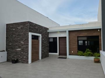 Casa de 2 habitaciones, Alvarado · Venta de Casa Una Planta en Lomas de La Rioja