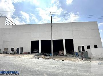 Bodega comercial · 1622m² · 8 Estacionamientos · Bodega en Renta Zona Santa Catarina