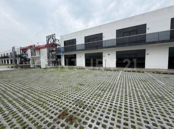 Local comercial · 90m² · Renta de Local Comercial en Calamanda