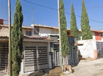 Casa · 70m² · 2 Recámaras · 1 Estacionamiento · Casa en Colinas de La Cruz