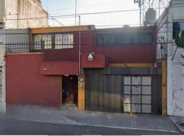 Casa de 3 habitaciones, Iztacalco · Casa de 119 m² con 3 Recámaras en Venta en Militar Marte