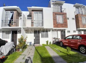 Casa · 94m² · 2 Recámaras · 1 Estacionamiento · Casa en Renta en Residenza Privadas II, El Laurel, Coacalco, Mex.