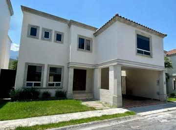 1 · Casa en Renta, Villas de Canterias, Sur de Monterrey, Carretera Nacional
