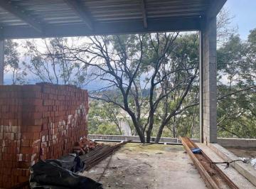 f2d667fbaf648349f923d8b77ea80399354120d71123445f0027441d85733952 · Casa en Construcción en Venta en Club de Golf, Lomas Country