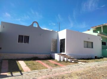 Casa · 230m² · 3 Recámaras · 4 Estacionamientos · Casa en Jocotepec Centro