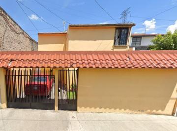 Casa de 3 habitaciones, Gustavo A. Madero · Casa en Gustavo a Madero Garantía Hipotecaria Oportunidad Única