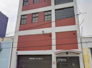 Oficina · 450m² · 7 Estacionamientos · Oficina en Obrera