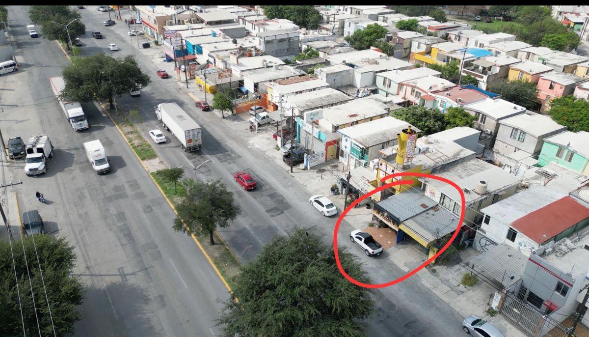 "Commercial Space with Maximum Visibility: Av. Benito Juárez, Escobedo"