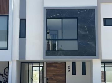 Casa en condominio de 4 habitaciones, Zapopan · Casas en Venta en Savia Central, Zapopan