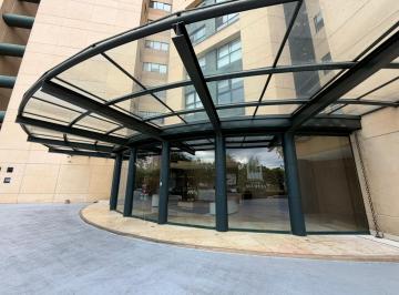Departamento · 242m² · 3 Recámaras · 3 Estacionamientos · Departamento en Renta