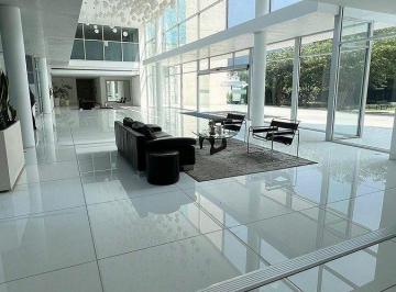 Departamento · 115m² · 2 Recámaras · 2 Estacionamientos · Departamento con Acabados de Lujo y Vistas en Valle Oriente