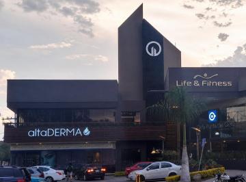 Local comercial · 339m² · Local Comercial en Renta en Forum Center