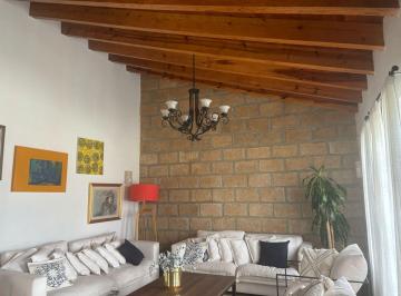 Departamento · 160m² · 2 Recámaras · 2 Estacionamientos · Departamento en Venta en Cuajimalpa de 2 Pisos