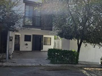 1 · Casa en Venta en Altaria Residencial, Apodaca