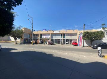 Local comercial , León · Centro Comercial en Venta con 5 Locales en El Condado Plus
