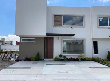 Casa · 160m² · 4 Recámaras · 2 Estacionamientos · Casa en Venta Alondra en San Salvador Tizatlali, Metepec 26 - 631