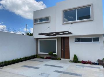 Casa · 169m² · 2 Recámaras · 2 Estacionamientos · Casa en Venta Garza en San Salvador Tizatlali, Metepec 26 - 630