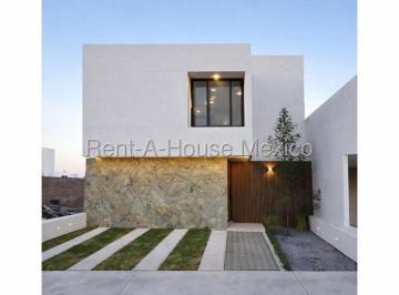Casa de 3 habitaciones, El Marqués · Casa de 3 Recámaras con Amenidades - Capital Sur, Venta