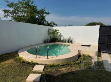 Venta de casa en Tequesquitengo Morelos. REMAX For Sale · Venta de Casa con Vista Al Lago de Tequesquitengo, Morelos…clave 6168