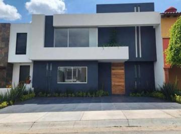 Casa de 4 habitaciones, Morelia · Pd20 - ¡El Hogar Perfecto Para Disfrutar de Amplitud y Comodidad!