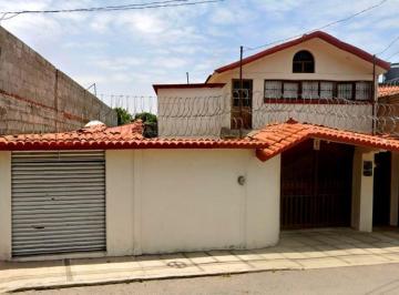 Casa de 3 habitaciones, Apizaco · Casa en Venta en Lindavista, Santa Anita Huiloac, Apizaco, Tlaxcala.