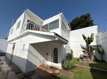 Casa · 220m² · 3 Recámaras · 2 Estacionamientos · Casa en Renta Amueblada en Yautepec, Morelos (I. Zaragoza)
