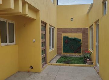 Casa de 3 habitaciones, Ecatepec de Morelos · Casa en Venta en Ciudad Azteca, Ecatepec, 3 Recámaras, Amplios Espacios y Excelente Ubicación