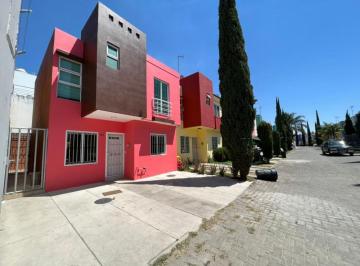 Casa de 4 habitaciones, Zapopan · Casa en Renta en Coto en Real de Tesistán, Zapopan, Jalisco