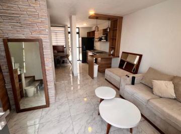Casa de 2 habitaciones, San Pedro Tlaquepaque · Casa en Coto Frente Alberca