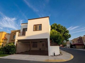 Casa de 4 habitaciones, Juárez · Se Renta Casa Gardeno Residencial