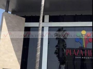 Local comercial · 70m² · 2 Estacionamientos · Local Comercial en Renta en Valle Oriente