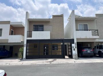 Casa · 160m² · 3 Recámaras · 2 Estacionamientos · Casa en Venta en Montenova Reserva Cumbres