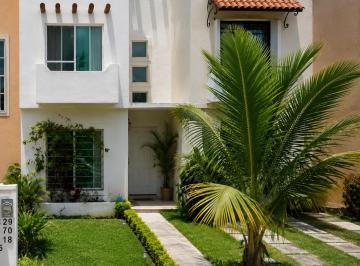Casa de 2 habitaciones, Solidaridad · Venta de Casa Playa del Carmen Quintana Roo