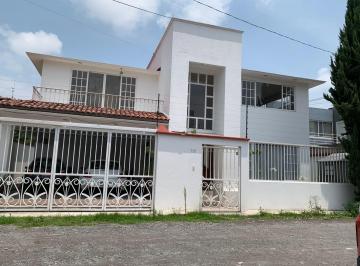 Casa · 298m² · 3 Recámaras · 2 Estacionamientos · Casa en Venta en Agrícola Lázaro Cárdenas, Metepec, Estado de México. - (4)