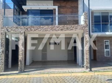 Casa · 168m² · 3 Recámaras · 2 Estacionamientos · Venta de Casa en El Fraccionamiento Natura II, Lomas de Angelópolis - (4)